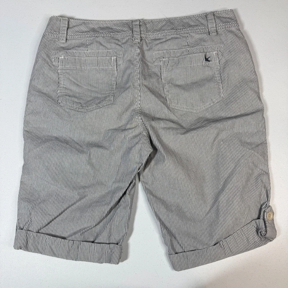 Eddie Bauer Bermuda Shorts 8 Blue White Striped Cuffed Drawstring - Picture 2 of 6